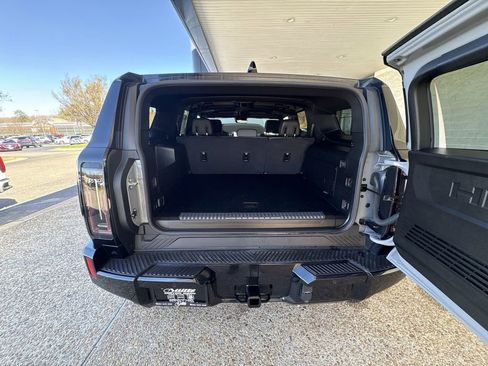 Certified 2025 GMC Hummer EV 2X image 27