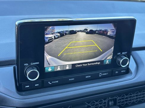 Certified 2025 Honda Accord SE image 17