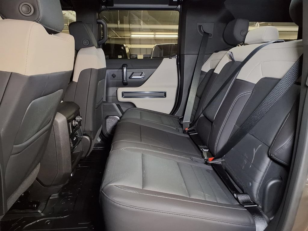 Used 2026 GMC Hummer EV SUV AWD/4WD image 12