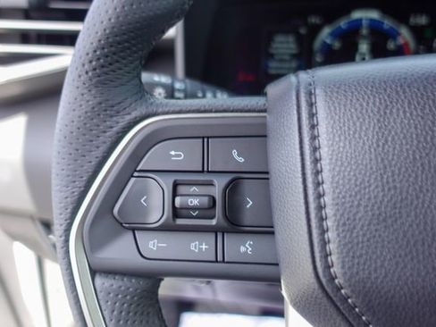 New 2026 Toyota Sequoia SR5 AWD/4WD image 17