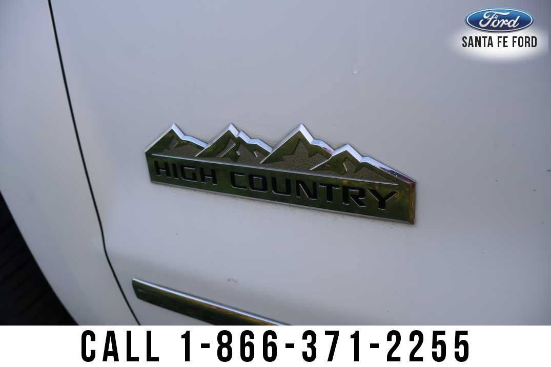 Used 2017 Chevrolet Silverado 1500 High Country AWD/4WD image 8
