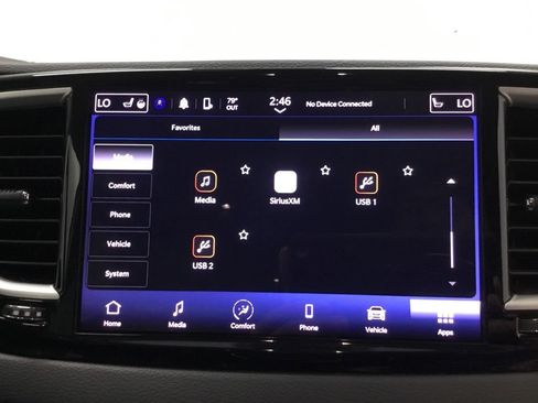 Used 2023 Chrysler Pacifica Touring-L FWD image 29