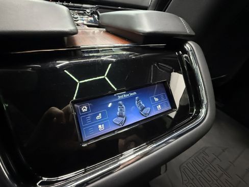 Used 2022 Lincoln Navigator Reserve w/ Equipment Group 201A image 27