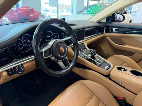 Used 2018 Porsche Panamera 4 AWD/4WD image 20