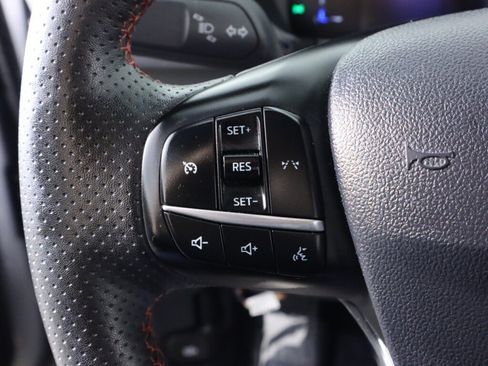 Used 2024 Ford Escape ST-Line AWD/4WD image 12