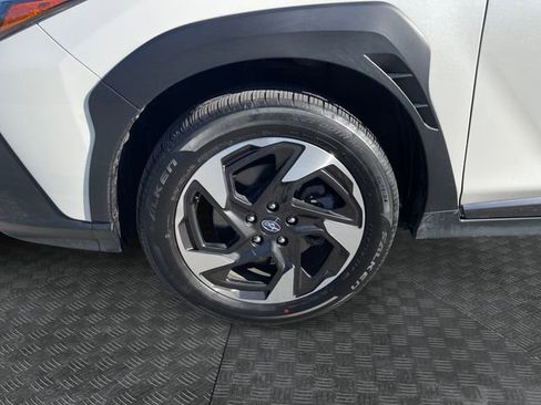 Used 2025 Subaru Crosstrek 2.5i Limited AWD/4WD image 14