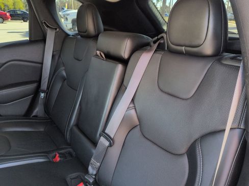 Used 2021 Jeep Cherokee Latitude Lux w/ Sun & Sound Group image 13