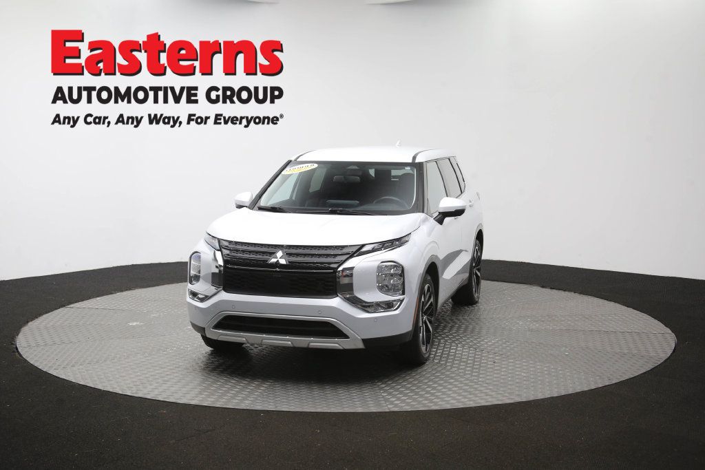 Used 2024 Mitsubishi Outlander SE FWD image 57