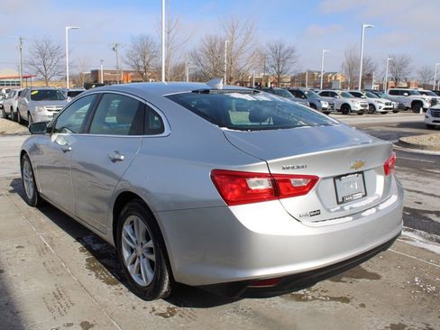 Used 2016 Chevrolet Malibu LT w/ Leather Package image 5