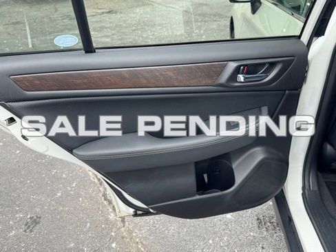 Used 2017 Subaru Outback 2.5i Limited image 13