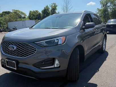 Used 2023 Ford Edge SEL w/ Convenience Package