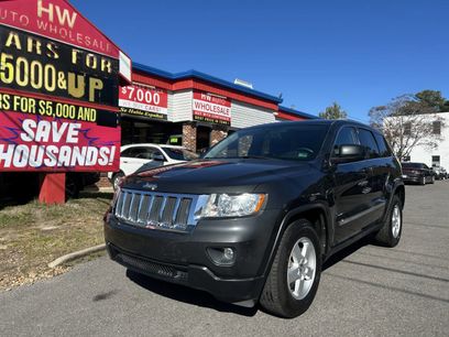 Used 2011 Jeep Grand Cherokee Laredo