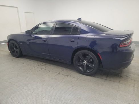 Used 2017 Dodge Charger R/T image 3