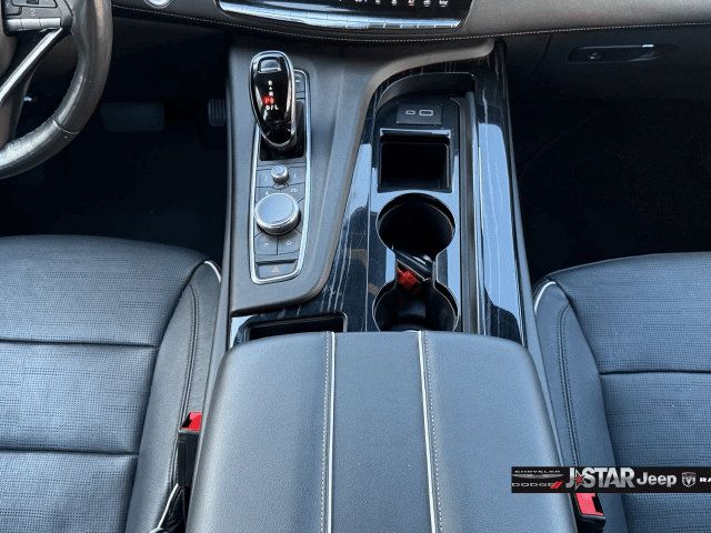 Used 2023 Cadillac Escalade Sport AWD/4WD image 15