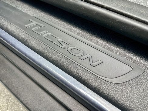 Used 2021 Hyundai Tucson SE FWD image 34
