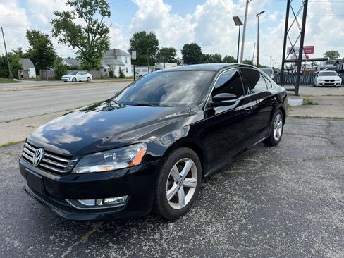 Used 2015 Volkswagen Passat 1.8T S FWD image 5