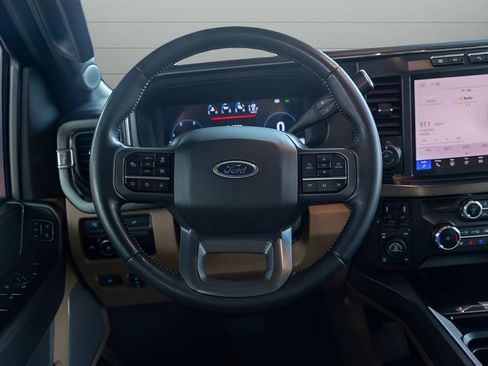 Used 2024 Ford F350 Lariat w/ Lariat Ultimate Package AWD/4WD image 37