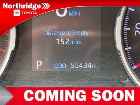 Used 2019 Toyota RAV4 XLE w/ Convenience Package FWD image 10