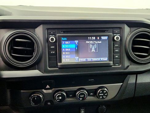 Used 2019 Toyota Tacoma SR w/ SX Package image 17