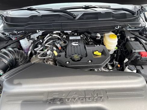 New 2026 RAM 3500 Tradesman AWD/4WD image 9
