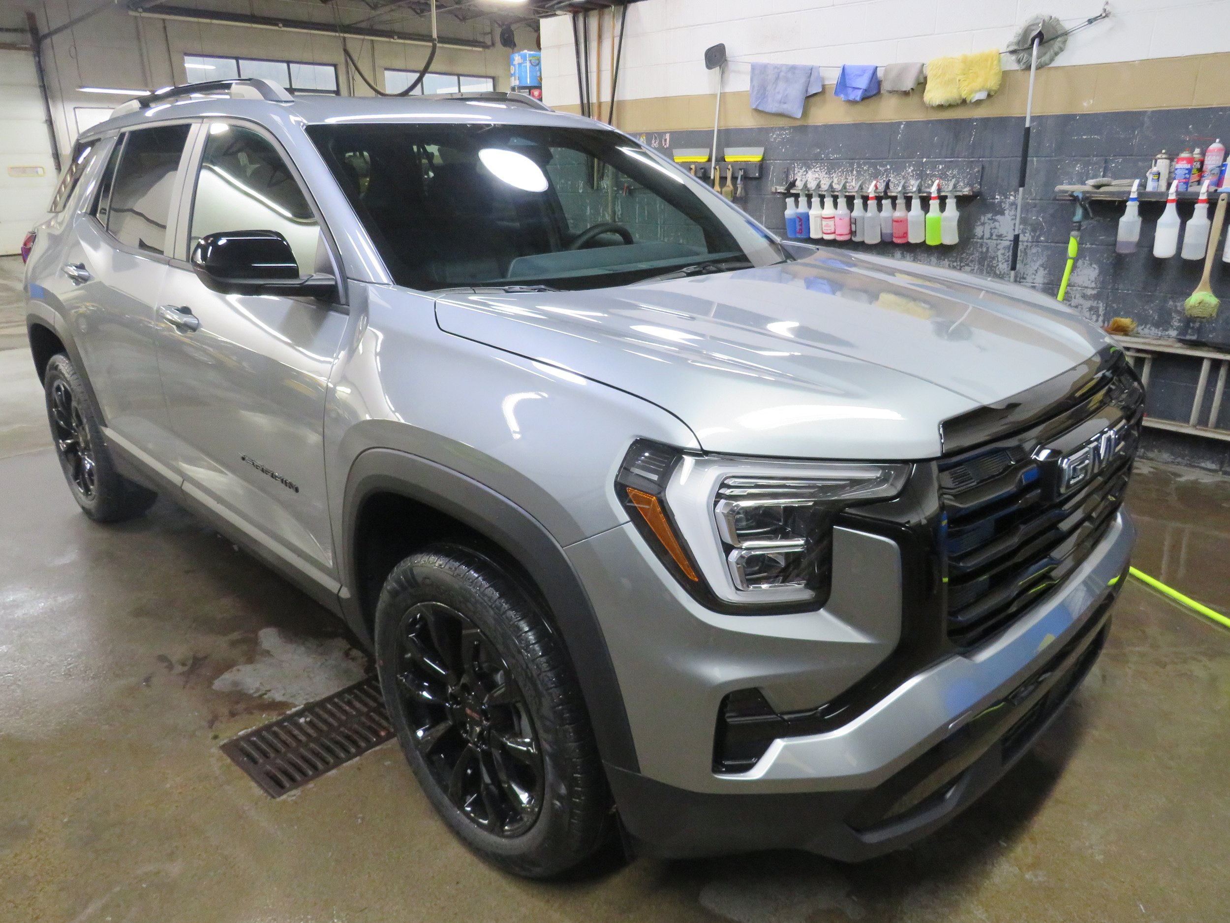 New 2026 GMC Terrain Elevation w/ Black Edition AWD/4WD image 1