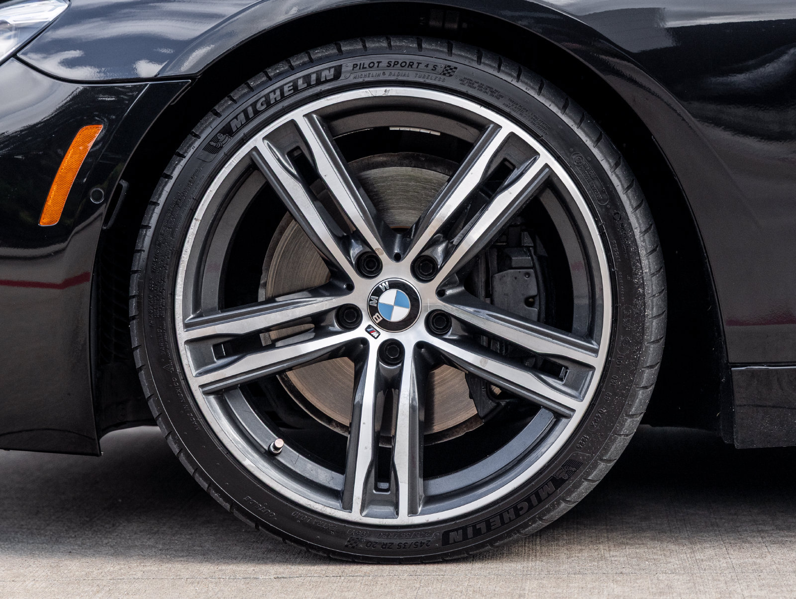 Used 2019 BMW 650i Gran Coupe w/ Executive Package RWD image 13