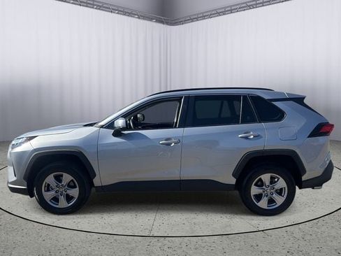 Used 2025 Toyota RAV4 XLE FWD image 3