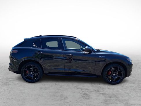 Used 2024 Alfa Romeo Stelvio Veloce AWD/4WD image 6
