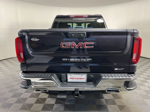 Used 2022 GMC Sierra 1500 SLT w/ SLT Premium Plus Package image 4