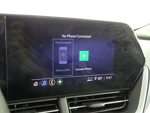 Used 2024 Chevrolet Trax LS image 32