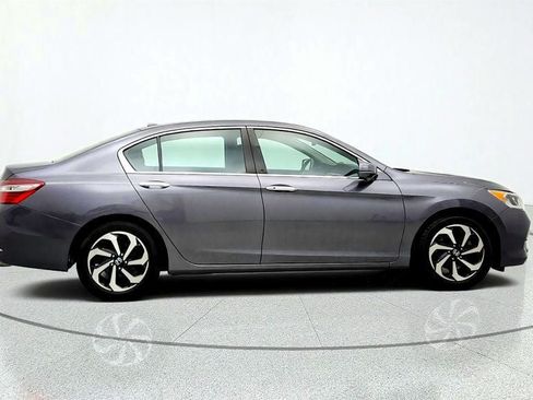 Used 2017 Honda Accord EX-L image 4