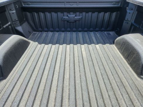 New 2026 Chevrolet Silverado 1500 LTZ w/ LTZ Premium Package AWD/4WD image 7