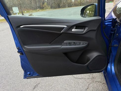 Used 2015 Honda Fit LX image 14