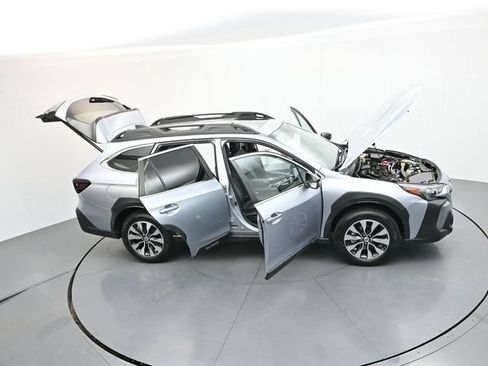 Used 2024 Subaru Outback Limited AWD/4WD image 39