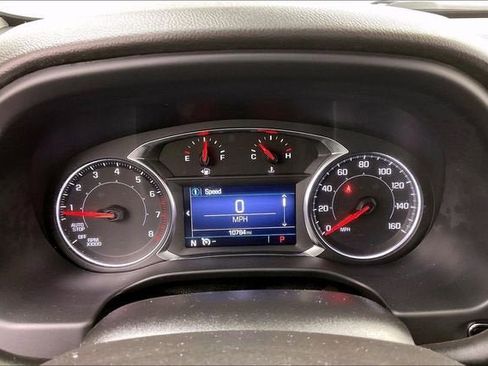 Used 2023 GMC Acadia SLE w/ Driver Convenience Package AWD/4WD image 24