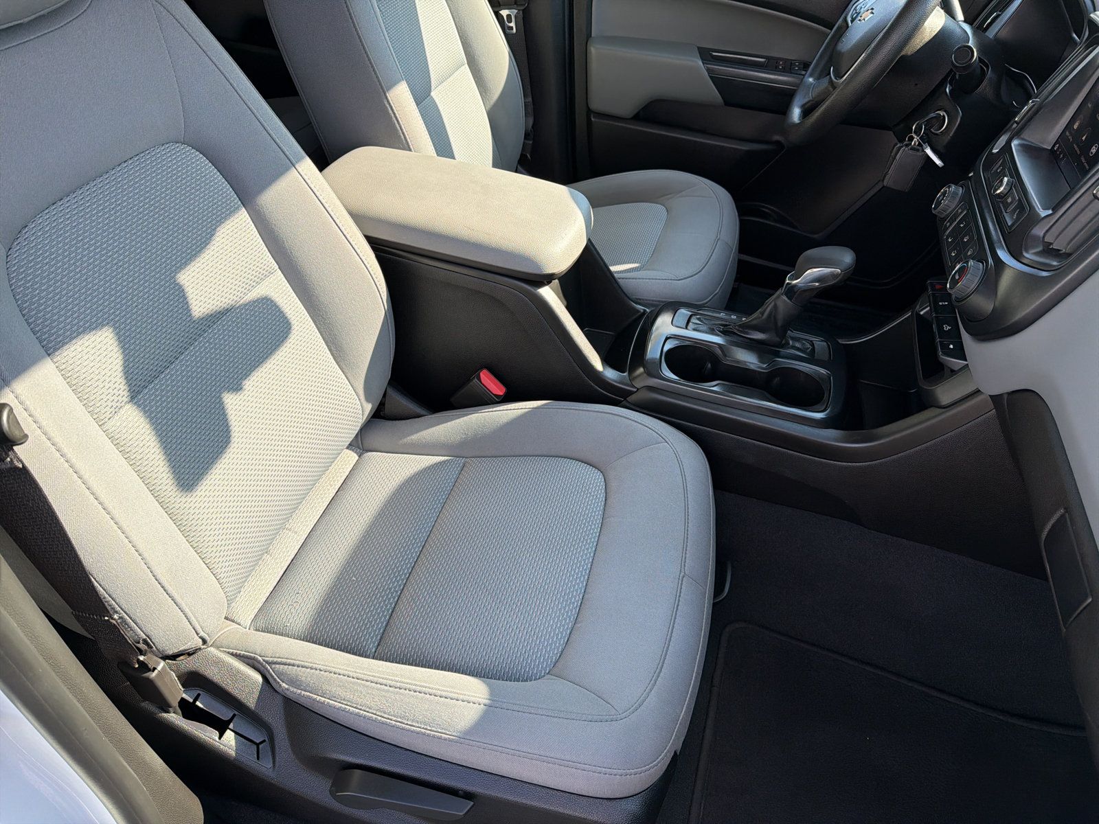 Used 2022 Chevrolet Colorado W/T w/ Custom Special Edition RWD image 20