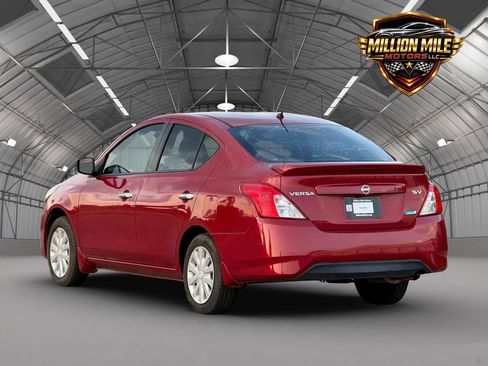 Used 2015 Nissan Versa SV FWD image 10