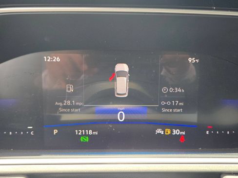 Used 2025 Volkswagen Taos SE FWD image 9