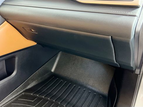 Used 2022 Lexus RX 350 FWD w/ Premium Package image 35