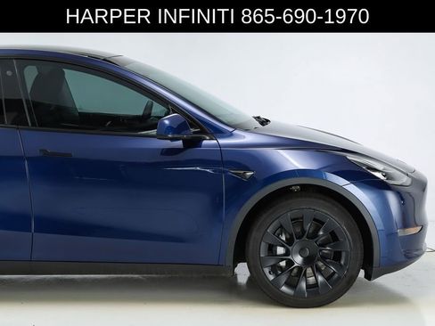 Used 2023 Tesla Model Y Long Range AWD/4WD image 13