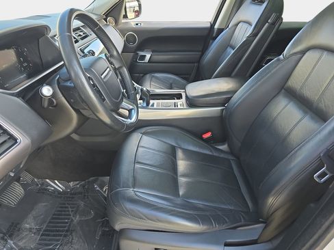 Used 2020 Land Rover Range Rover Sport HSE image 18
