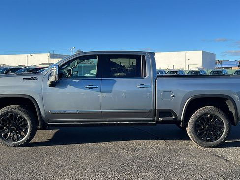 New 2026 Chevrolet Silverado 2500 High Country w/ High Country Premium Package image 9