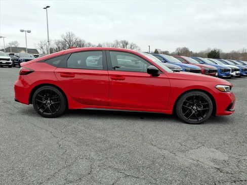 Used 2022 Honda Civic Sport image 3