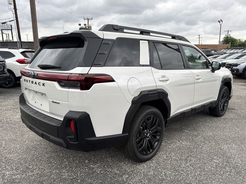 New 2026 Subaru Outback Limited XT image 3