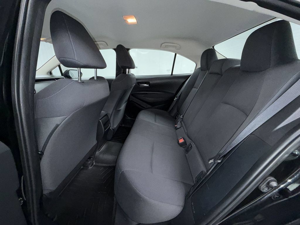 Certified 2021 Toyota Corolla LE w/ Carpet Mat Package (TMS) FWD image 19