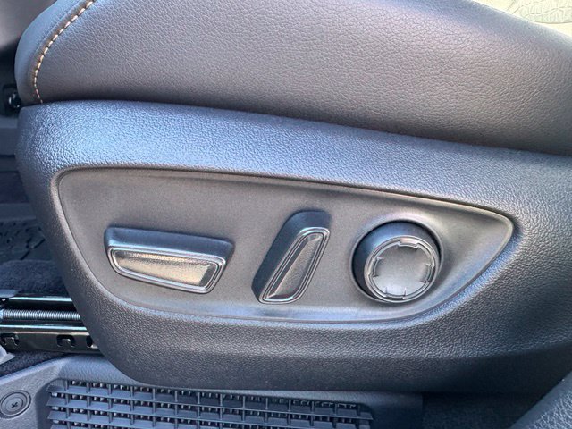 New 2026 Toyota Sienna XLE Woodland Edition AWD/4WD image 23