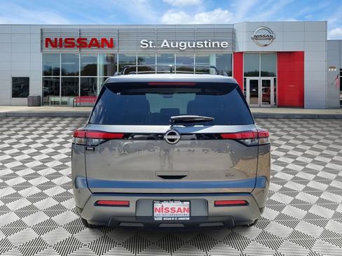 New 2026 Nissan Pathfinder SL FWD image 3