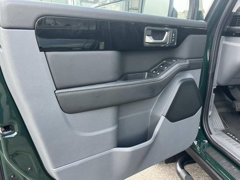 Used 2025 INEOS Grenadier AWD/4WD image 25