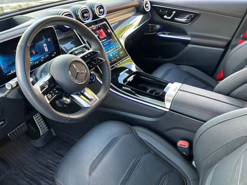 Certified 2026 Mercedes-Benz GLC 43 AMG 4MATIC image 9