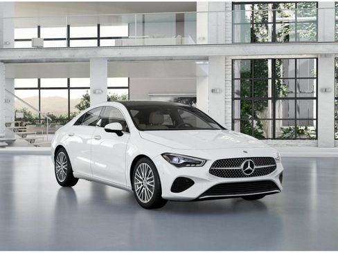 New 2026 Mercedes-Benz CLA 250 4MATIC image 8